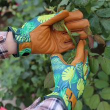 Load image into Gallery viewer, Womens Gardening Gloves Protect Your Hands Gift For Garden Lovers