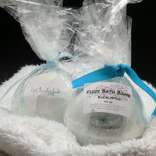 Load image into Gallery viewer, Eucalyptus Bath Bomb 4.5oz
