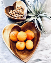 Load image into Gallery viewer, 2 Acacia Wood Heart Bowl Set Sustainably Harvested Beauty And Health For Cookers