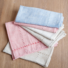 Load image into Gallery viewer, Set of 4 Hand Woven Pulled Dinner Napkins Eco-Friendly Beauty And Health For Cookers