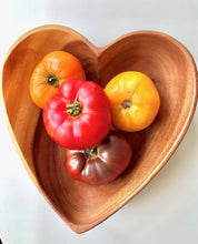 Load image into Gallery viewer, Acacia Wood Heart Bowl Sustainably Harvested Sustains Communities Beauty And Healthy For Cookers
