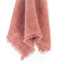 Load image into Gallery viewer, Set Of 4 Hand Woven Stone Washed Linen Dinner Napkins Eco-Friendly Beauty And Health For Cookers
