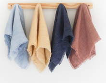 Load image into Gallery viewer, Set Of 4 Hand Woven Stone Washed Linen Dinner Napkins Eco-Friendly Beauty And Health For Cookers
