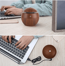 Load image into Gallery viewer, Wonderful_Scents_130ml_USB_Dark_Wood_Diffuser_Computer_Use
