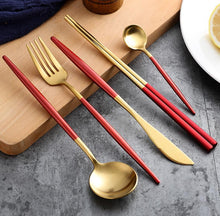 Load image into Gallery viewer, Luxury Stainless Steel 24-Piece Gold Silver Flatware Set Beauty For Home Decorations
